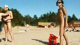 Cô gái trong xx video gai xinh hình xăm sẽ được phụ nữ-lớn