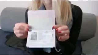 Trái tim Raven với bộ ngực xx video gai xinh lớn thủ dâm trong khi làm việc ở nhà