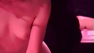 Tưởng tượng và thực tại porn phá trinh khiêu dâm