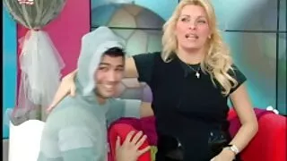 Ngón tay gái tóc trong nylon và bơm xxx video nga da